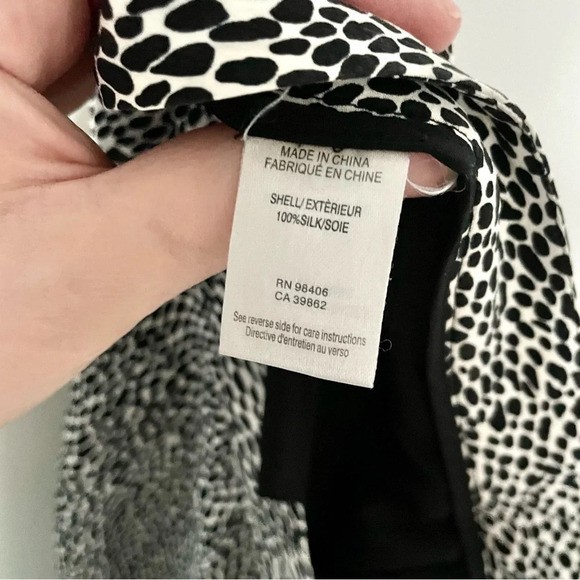 Theory 100% Silk  Matten Leopard Straight Leg Pants - Picture 8 of 8